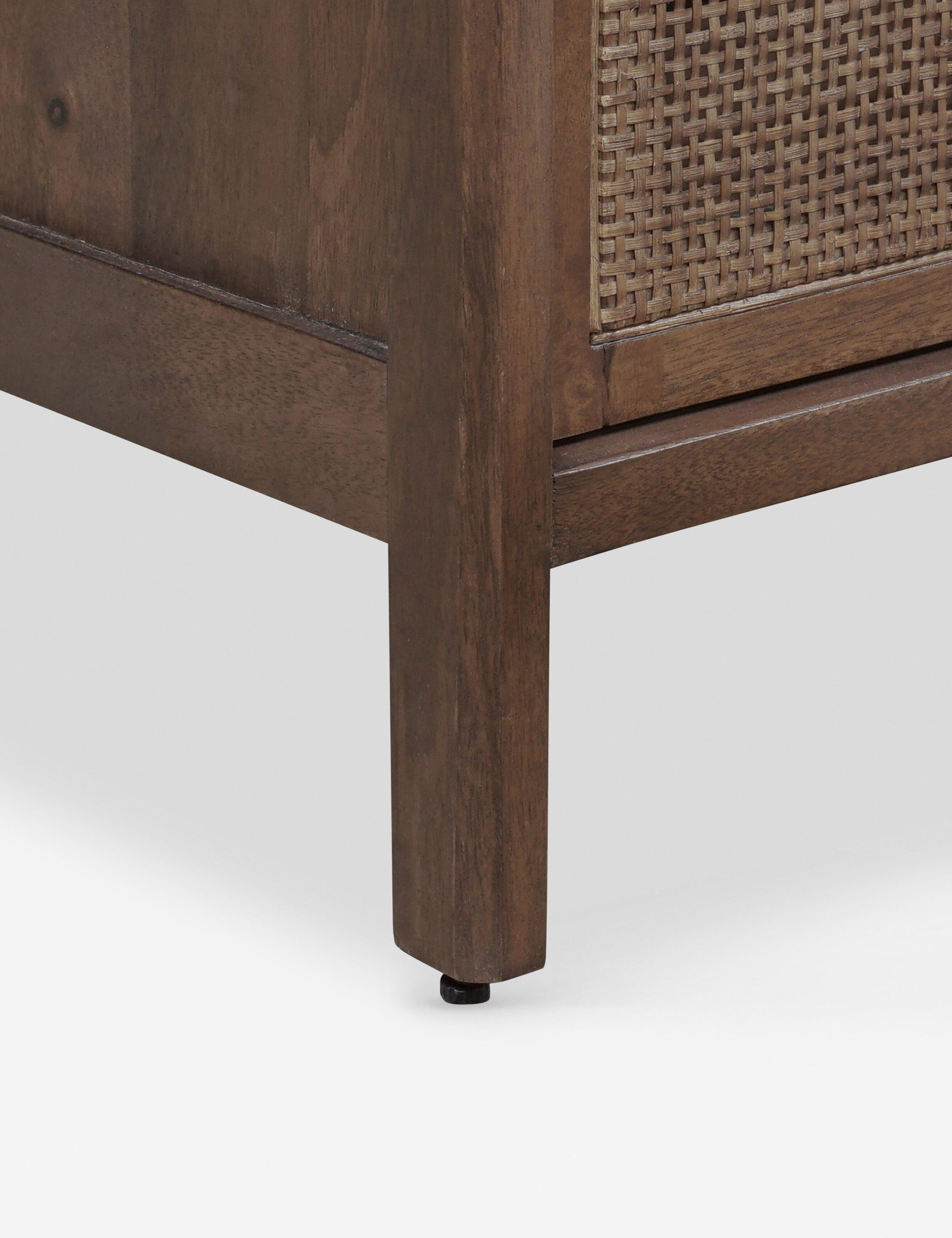 Hannah 3-Drawer Nightstand