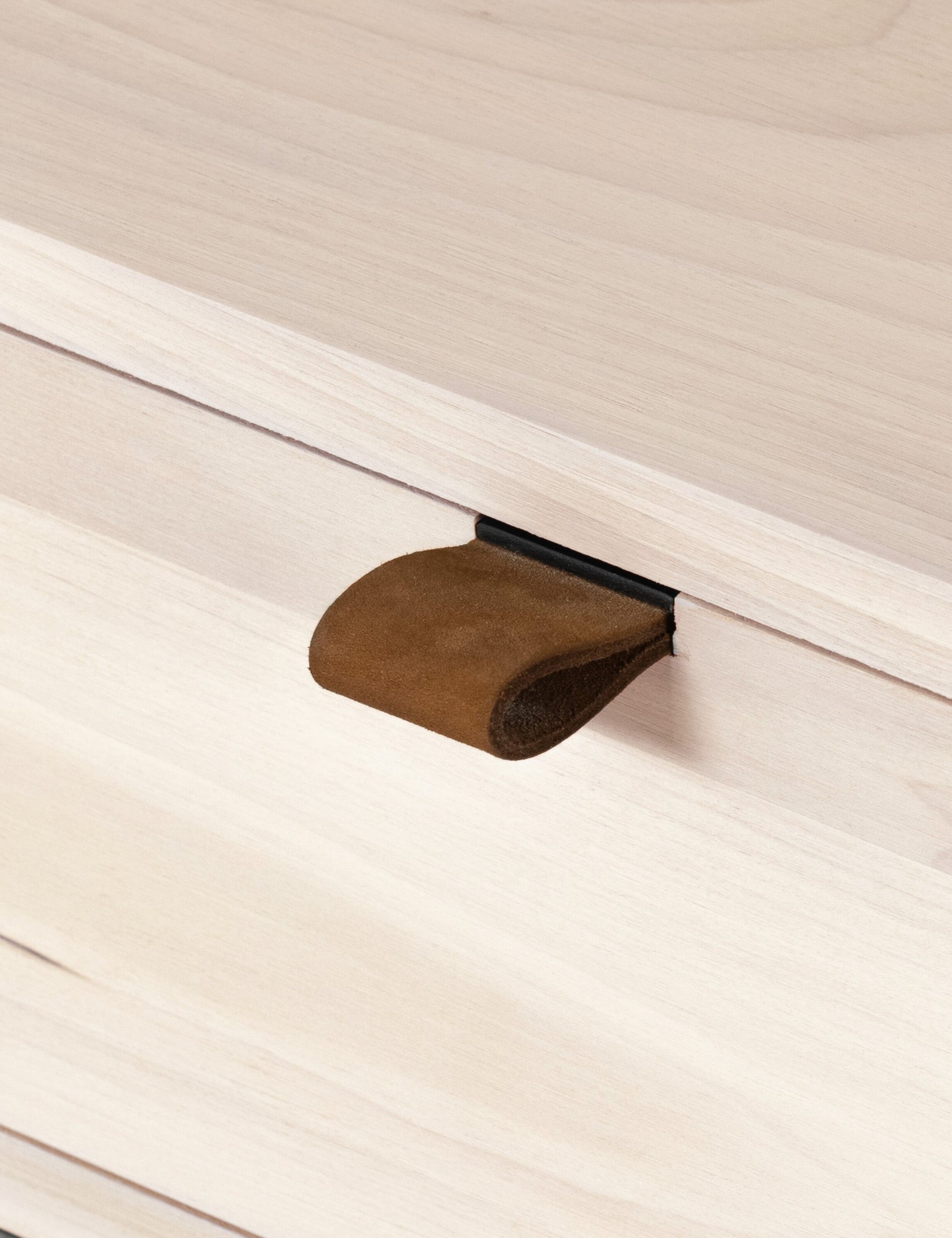 Rosamonde Nightstand