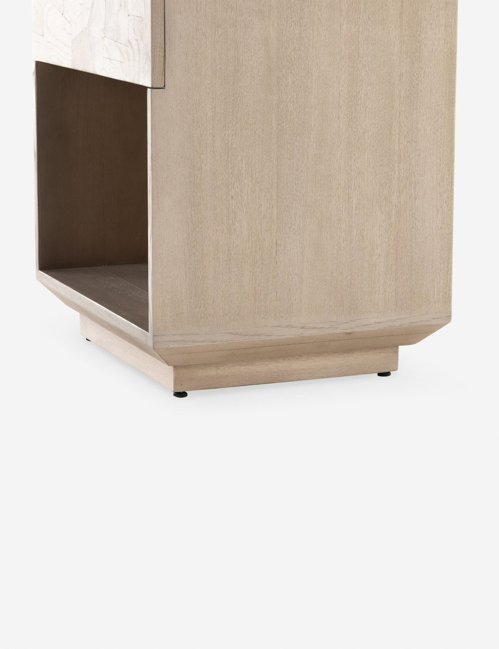 Moneo Nightstand