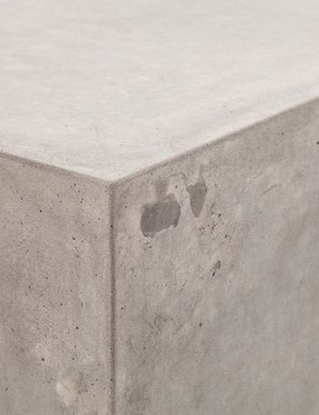 Gin Indoor / Outdoor Side Table